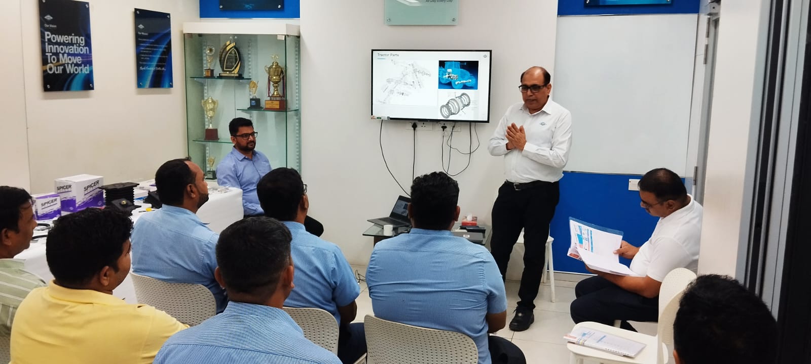 Dana Aftermarket Gallery Picture